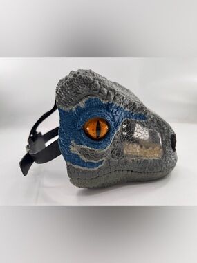 Jurassic Park Velociraptor Mask Battery Sounds 2017 Mattel Dinosaur Kids Toy